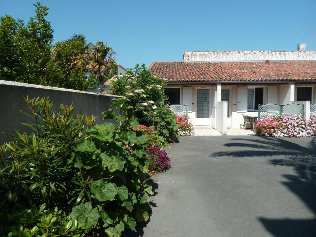 Chambres d'Hôtes L'Insulaire Saint-Denis-d'Oleron Exterior foto